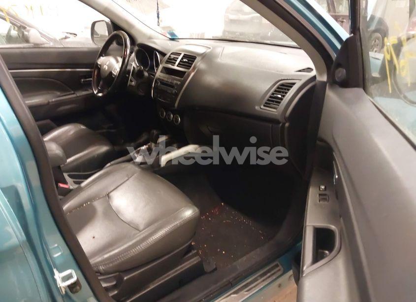 Photo 5 of 2011 Mitsubishi Outlander SPORT (VIN JA4AR4AU8BZ004079)