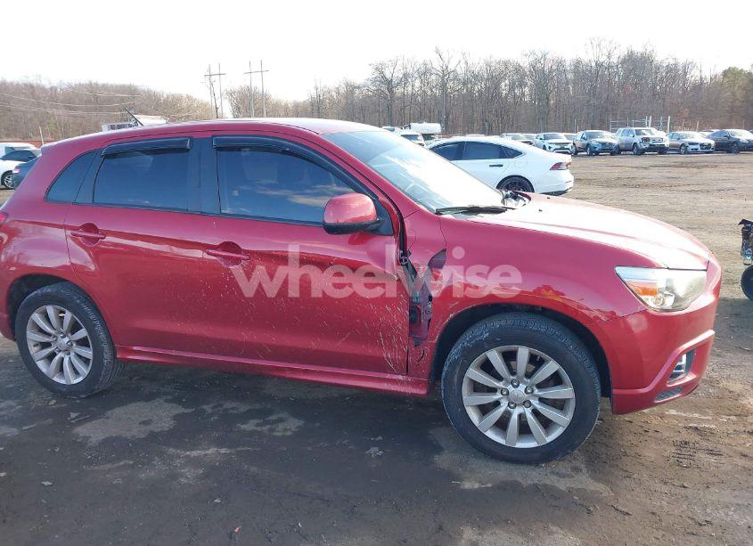 Photo 6 of 2011 Mitsubishi Outlander SPORT SE (VIN JA4AR4AU8BZ009900)