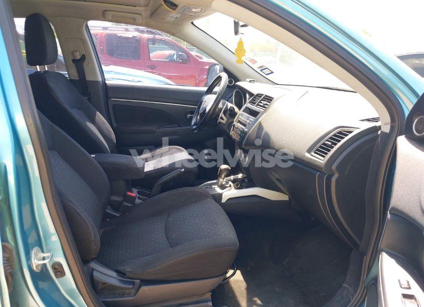 Photo 5 of 2011 Mitsubishi Outlander SPORT SE (VIN JA4AR4AU8BZ019147)