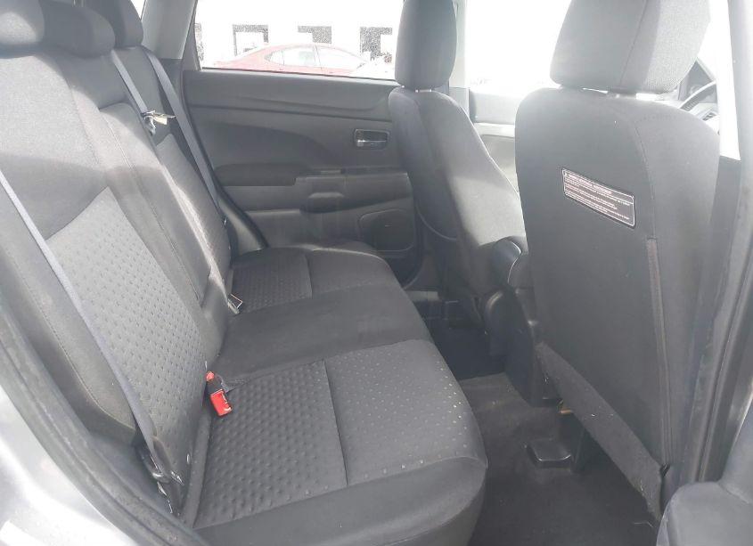 Photo 8 of 2011 Mitsubishi Outlander SPORT SE (VIN JA4AR4AU8BZ020153)