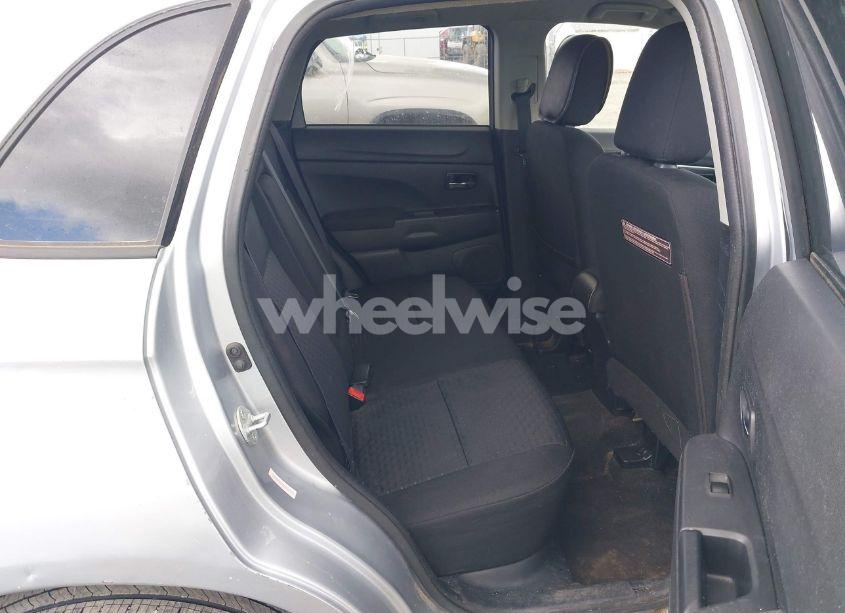 Photo 8 of 2011 Mitsubishi Outlander SPORT SE (VIN JA4AR4AUXBZ023927)