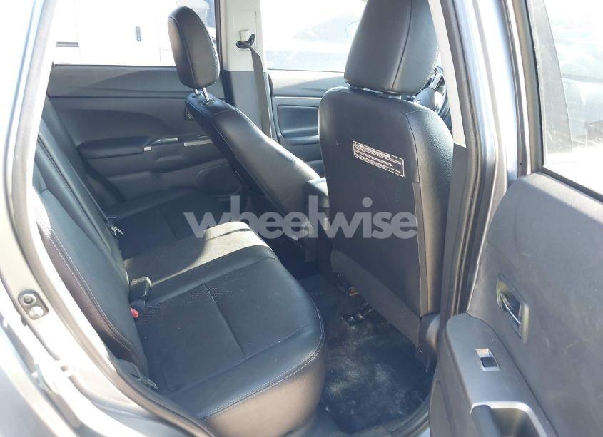 Photo 8 of 2018 Mitsubishi Outlander SPORT 2.4 SEL (VIN JA4AR4AW3JU000583)