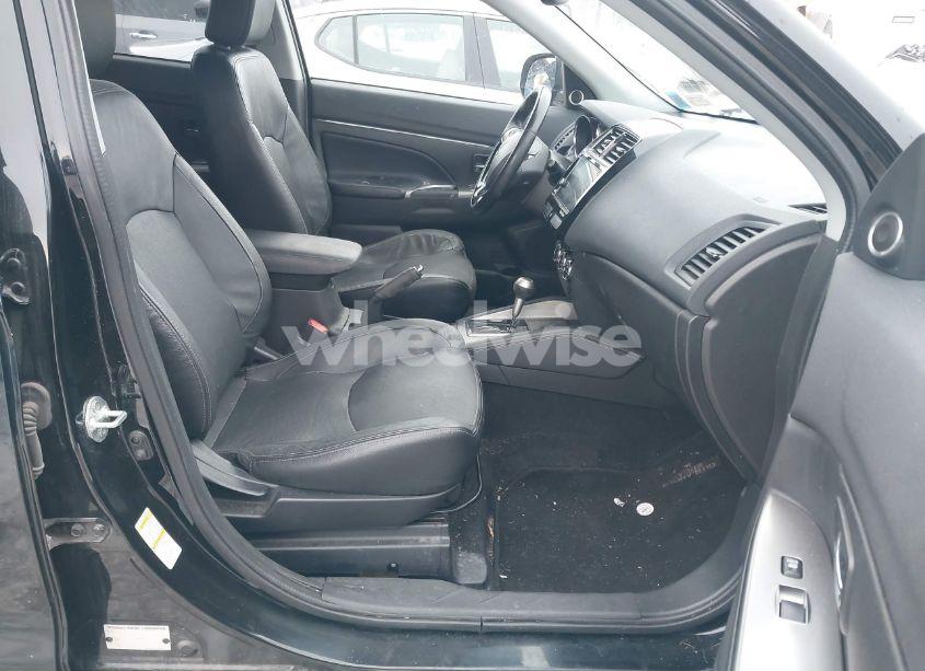 Photo 5 of 2018 Mitsubishi Outlander SPORT 2.4 SEL (VIN JA4AR4AW3JU003581)