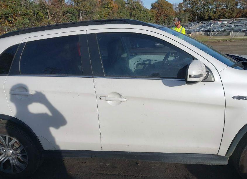 Photo 14 of 2017 Mitsubishi Outlander SPORT 2.4 GT (VIN JA4AR4AW4HZ064497)