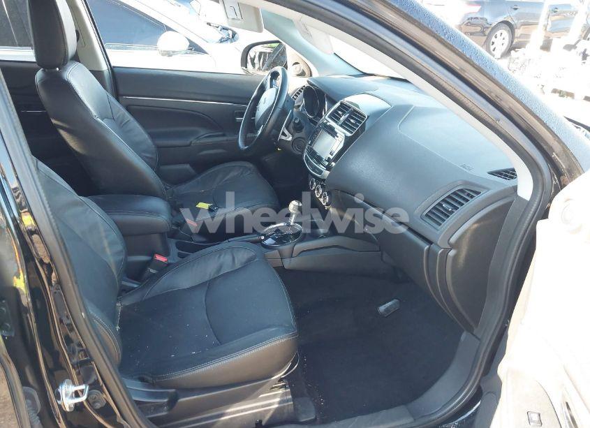 Photo 5 of 2017 Mitsubishi Outlander SPORT 2.4 GT/2.4 SEL (VIN JA4AR4AW6HZ017584)