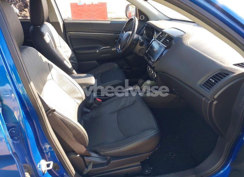Photo 5 of 2018 Mitsubishi Outlander SPORT 2.4 SEL (VIN JA4AR4AW8JZ029421)