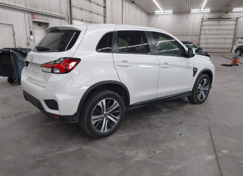 Photo 4 of 2021 Mitsubishi Outlander SPORT 2.0 ES (VIN JA4ARUAU0MU001063)