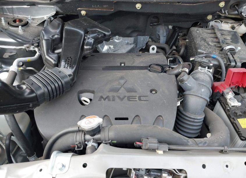 Photo 10 of 2023 Mitsubishi Outlander SPORT 2.0 SE AWC (VIN JA4ARUAU0PU013590)