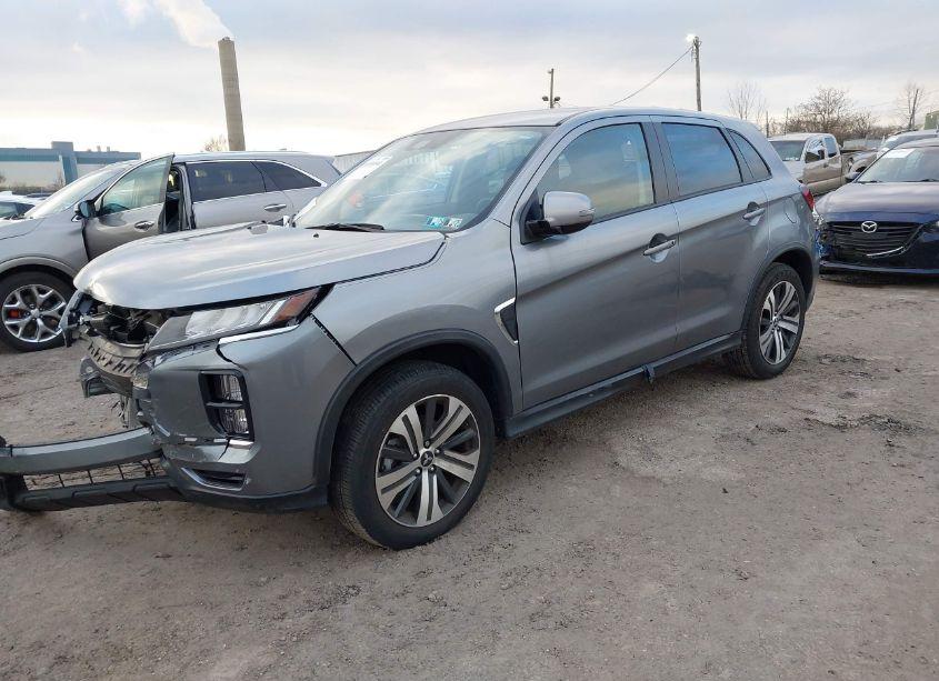 Photo 2 of 2023 Mitsubishi Outlander SPORT 2.0 SE AWC (VIN JA4ARUAU0PU013590)