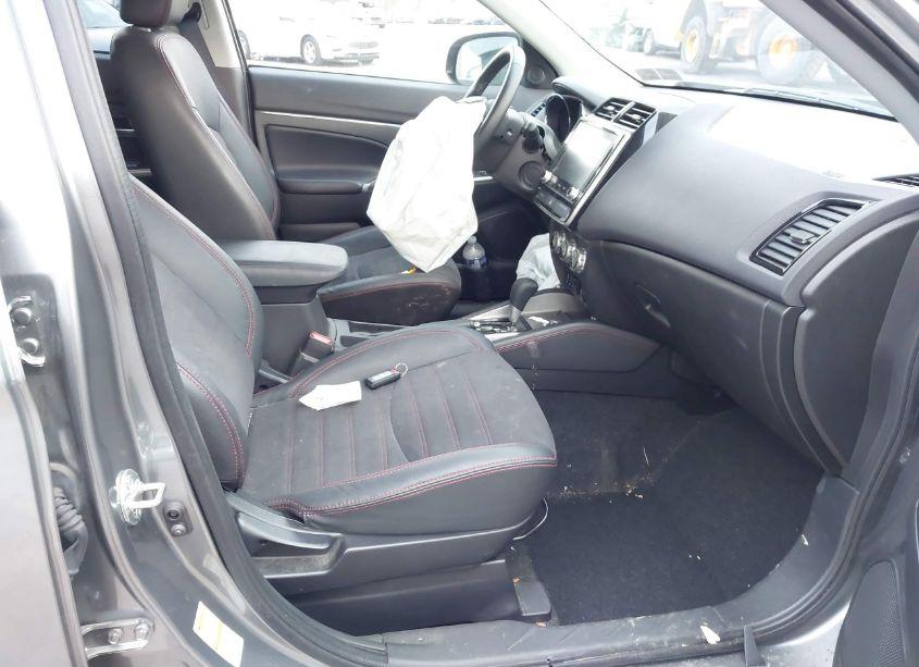 Photo 5 of 2023 Mitsubishi Outlander SPORT 2.0 SE AWC (VIN JA4ARUAU0PU013590)