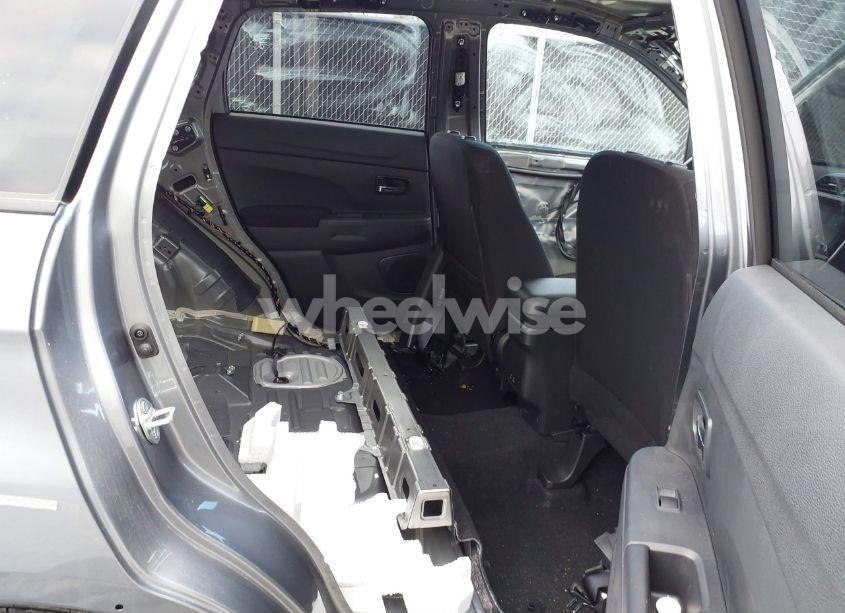 Photo 8 of 2024 Mitsubishi Outlander SPORT 2.0 TRAIL EDITION (VIN JA4ARUAU0RU005461)