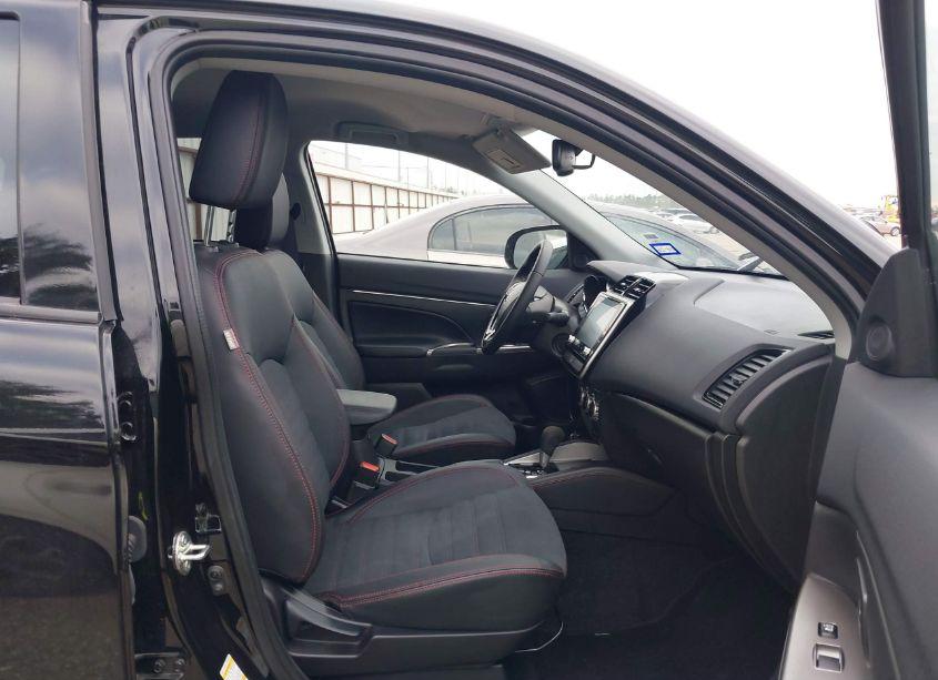 Photo 5 of 2024 Mitsubishi Outlander SPORT 2.0 ES AWC/2.0 LE AWC/2.0 RALLIART AWC/2.0 S AWC/2.0 SE AWC (VIN JA4ARUAU0RU018808)