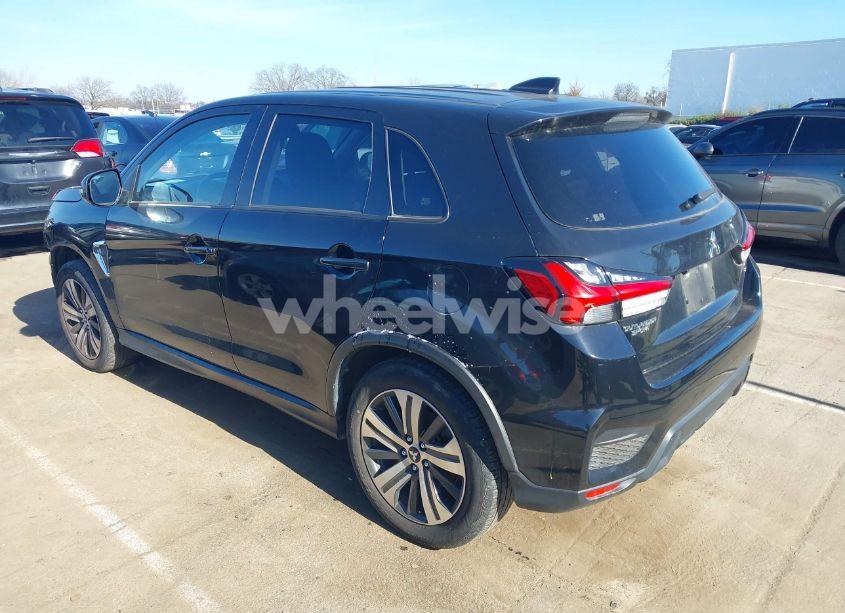 Photo 3 of 2022 Mitsubishi Outlander SPORT 2.0 BE /2.0 ES /2.0 LE /2.0 SE /2.0 SE SPECIAL EDITION (VIN JA4ARUAU1NU007164)