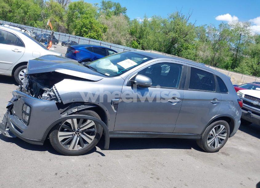 Photo 15 of 2021 Mitsubishi Outlander SPORT 2.0 BE AWC/2.0 ES AWC/2.0 LE AWC/2.0 SE AWC (VIN JA4ARUAU2MU013554)