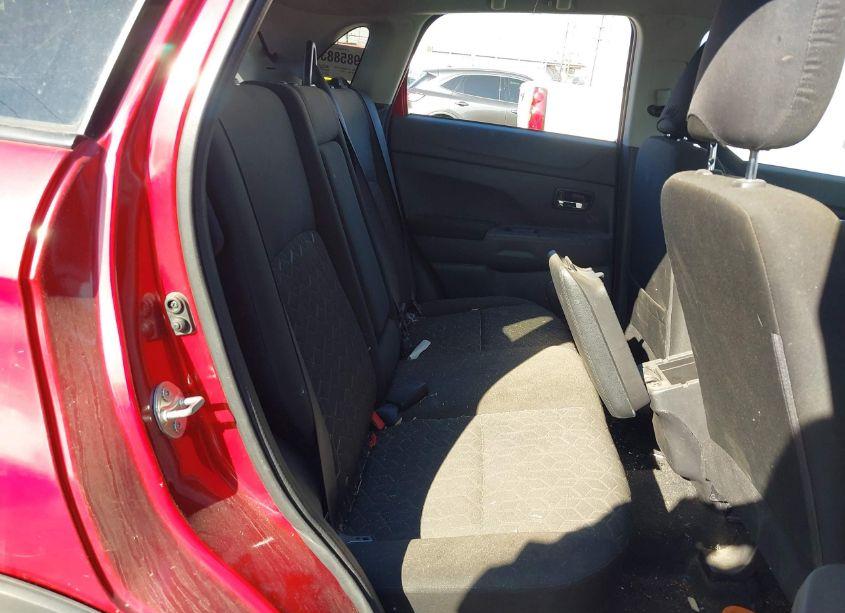 Photo 8 of 2022 Mitsubishi Outlander SPORT (VIN JA4ARUAU2NU021784)