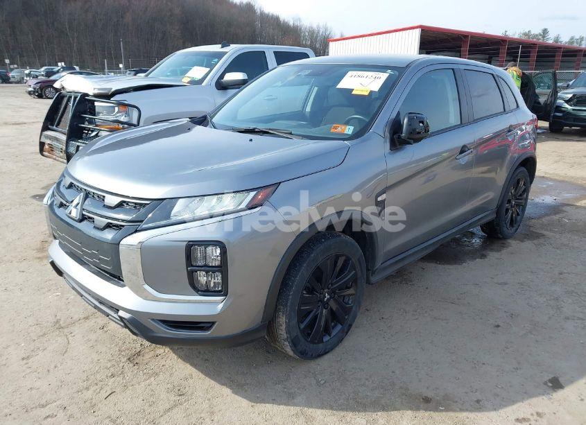 Photo 2 of 2024 Mitsubishi Outlander SPORT LE (VIN JA4ARUAU2RU001654)