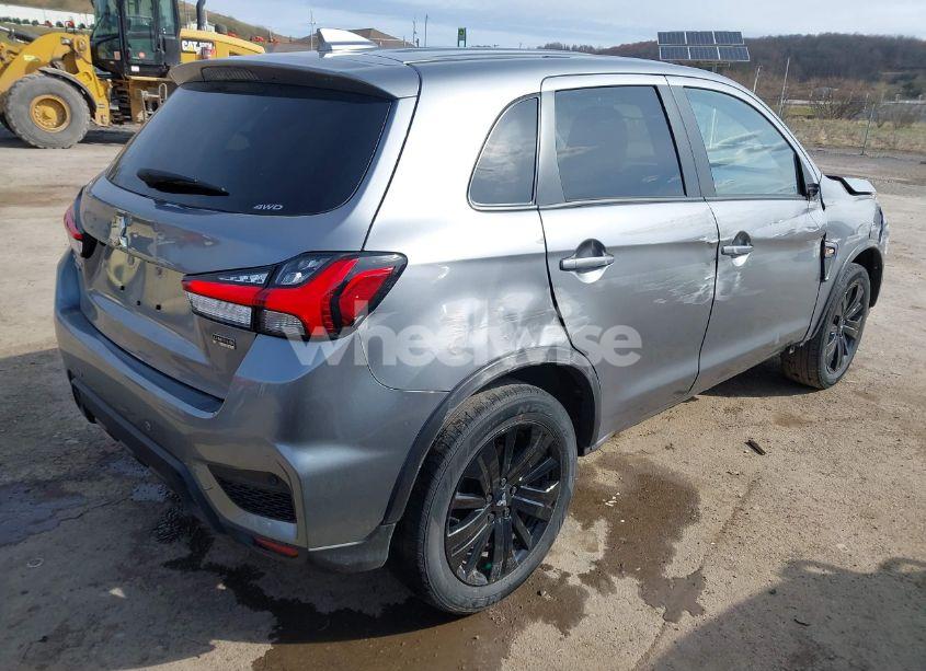 Photo 4 of 2024 Mitsubishi Outlander SPORT LE (VIN JA4ARUAU2RU001654)