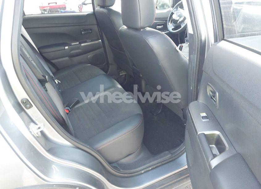 Photo 8 of 2022 Mitsubishi Outlander SPORT 2.0 BE AWC/2.0 ES AWC/2.0 LE AWC/2.0 SE AWC/2.0 SE SPECIAL EDITION AWC (VIN JA4ARUAU3NU007229)