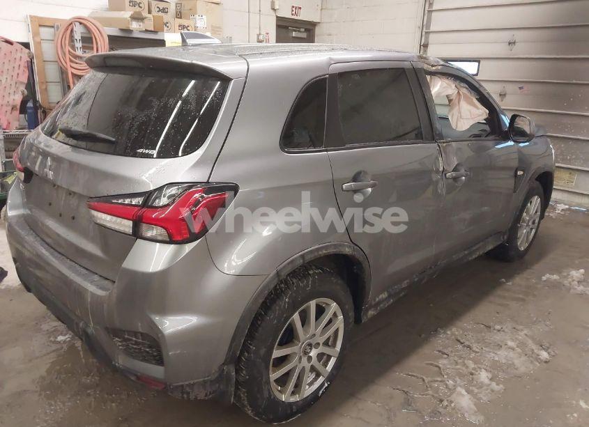 Photo 4 of 2022 Mitsubishi Outlander SPORT 2.0 BE AWC/2.0 ES AWC/2.0 LE AWC/2.0 SE AWC/2.0 SE SPECIAL EDITION AWC (VIN JA4ARUAU3NU018733)