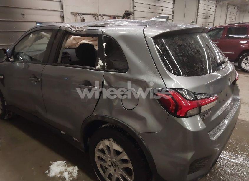 Photo 6 of 2022 Mitsubishi Outlander SPORT 2.0 BE AWC/2.0 ES AWC/2.0 LE AWC/2.0 SE AWC/2.0 SE SPECIAL EDITION AWC (VIN JA4ARUAU3NU018733)