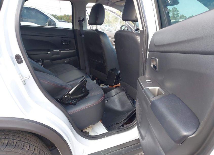 Photo 8 of 2023 Mitsubishi Outlander SPORT 2.0 SE AWC (VIN JA4ARUAU3PU009243)