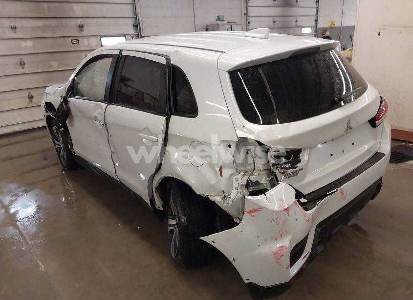 Photo 3 of 2023 Mitsubishi Outlander SPORT 2.0 ES AWC (VIN JA4ARUAU3PU016211)