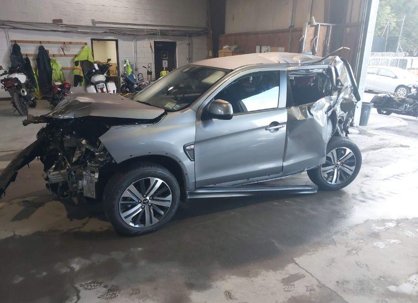 Photo 2 of 2024 Mitsubishi Outlander SPORT 2.0 ES AWC (VIN JA4ARUAU3RU005986)