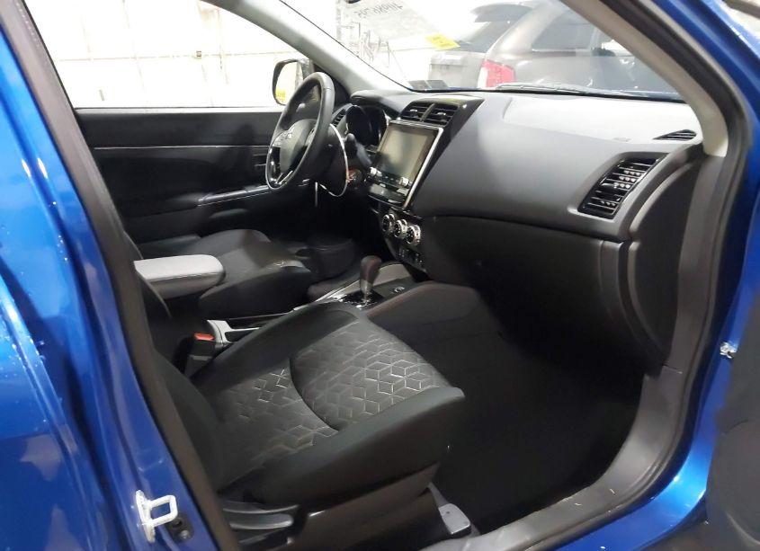 Photo 5 of 2024 Mitsubishi Outlander SPORT 2.0 LE (VIN JA4ARUAU3RU008449)