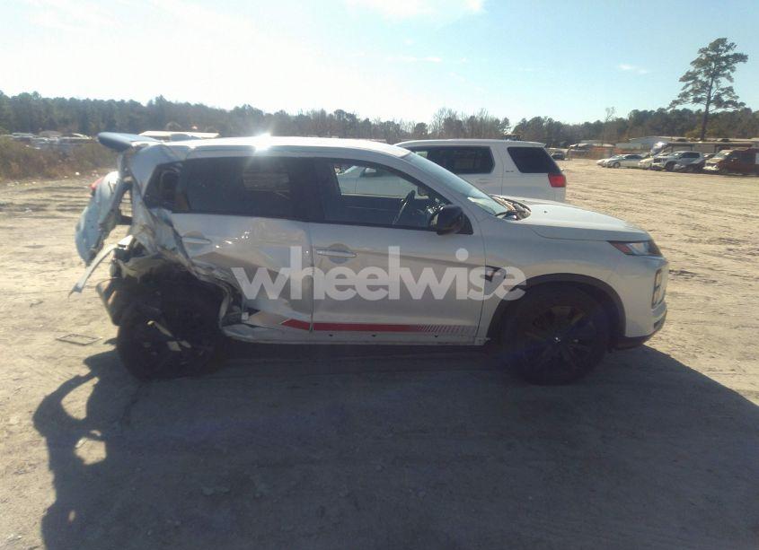 Photo 13 of 2023 Mitsubishi Outlander SPORT (VIN JA4ARUAU4PU009087)