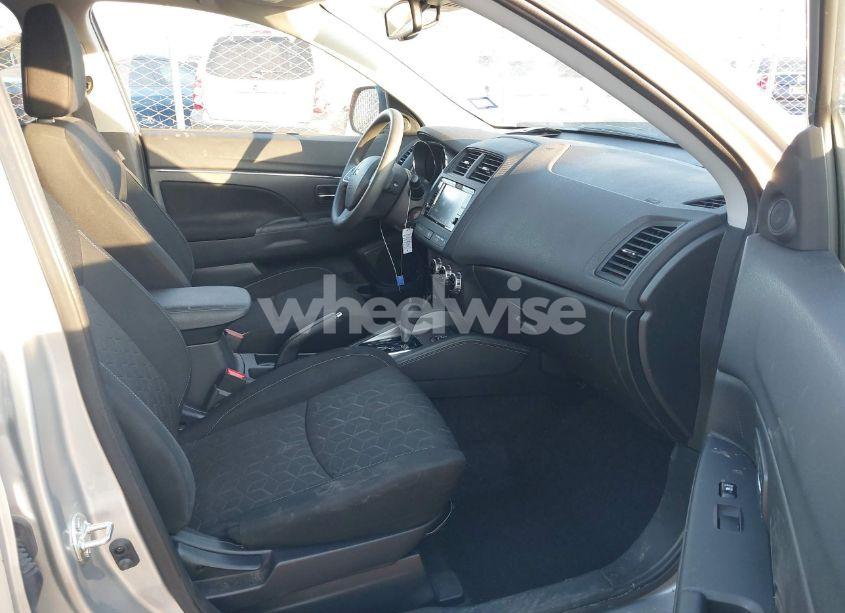 Photo 5 of 2024 Mitsubishi Outlander SPORT 2.0 ES (VIN JA4ARUAU4RU000487)