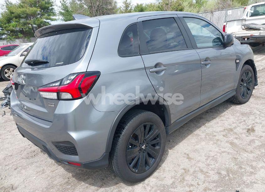 Photo 4 of 2024 Mitsubishi Outlander SPORT (VIN JA4ARUAU4RU017922)