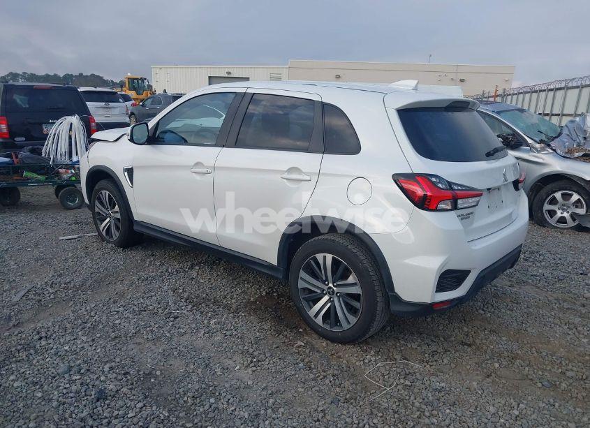 Photo 3 of 2021 Mitsubishi Outlander SPORT 2.0 BE /2.0 ES /2.0 LE /2.0 SE (VIN JA4ARUAU5MU019400)