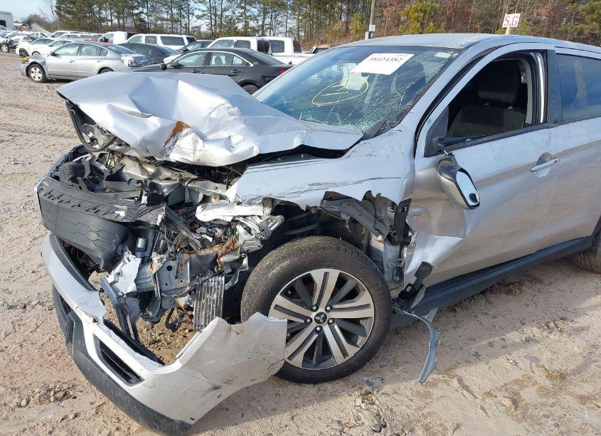 Photo 6 of 2021 Mitsubishi Outlander SPORT 2.0 BE AWC/2.0 ES AWC/2.0 LE AWC/2.0 SE AWC (VIN JA4ARUAU5MU021423)