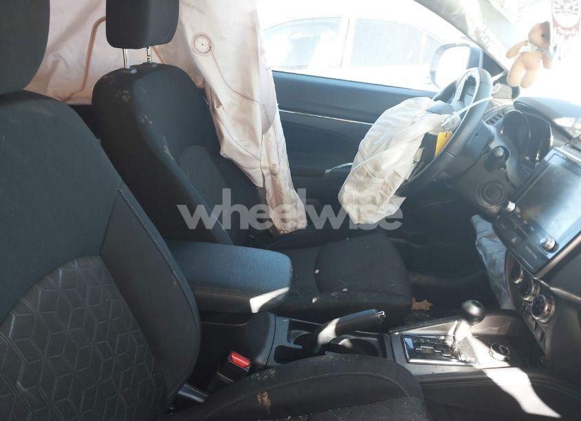 Photo 5 of 2021 Mitsubishi Outlander SPORT 2.0 BE AWC/2.0 ES AWC/2.0 LE AWC/2.0 SE AWC (VIN JA4ARUAU5MU031062)