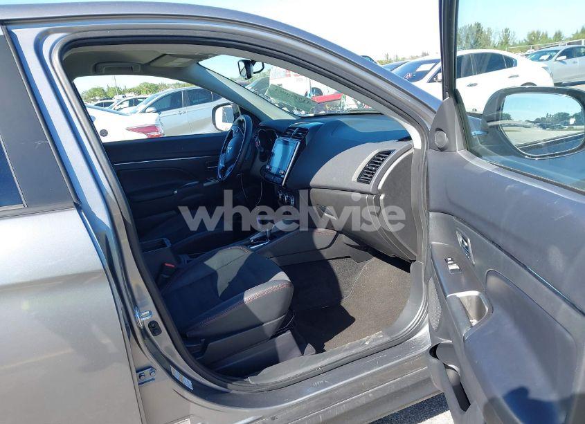 Photo 5 of 2024 Mitsubishi Outlander SPORT 2.0 ES AWC/2.0 RALLIART AWC/2.0 S AWC/ES/LE/RALLIART/S/SE/TRAIL EDITION (VIN JA4ARUAU5RU002393)