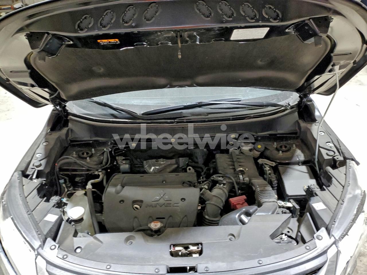 Photo 12 of 2024 MITSUBISHI OUTLANDER SPORT S/SE (VIN JA4ARUAU5RU024829)