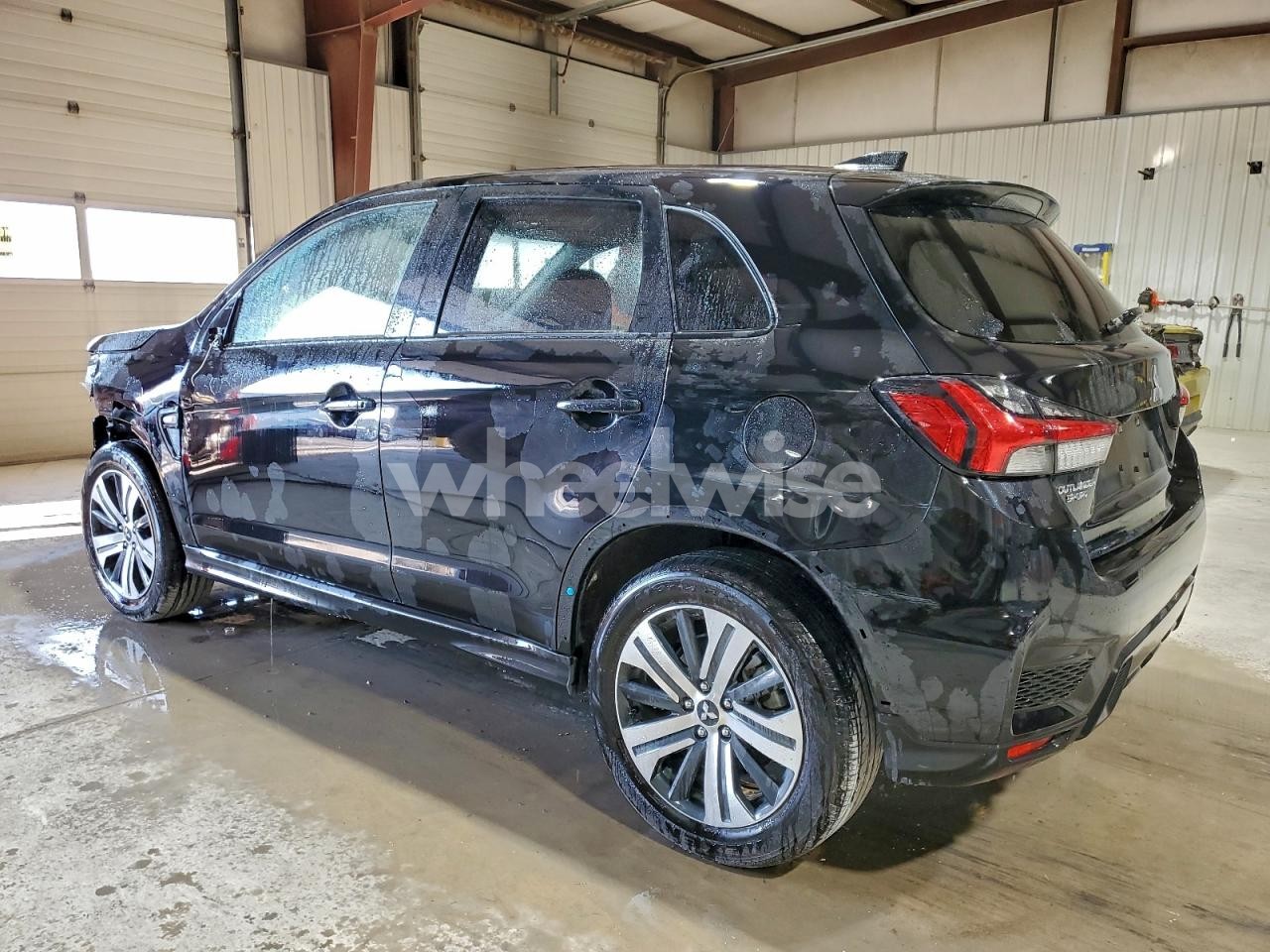 Photo 2 of 2024 MITSUBISHI OUTLANDER SPORT S/SE (VIN JA4ARUAU5RU024829)