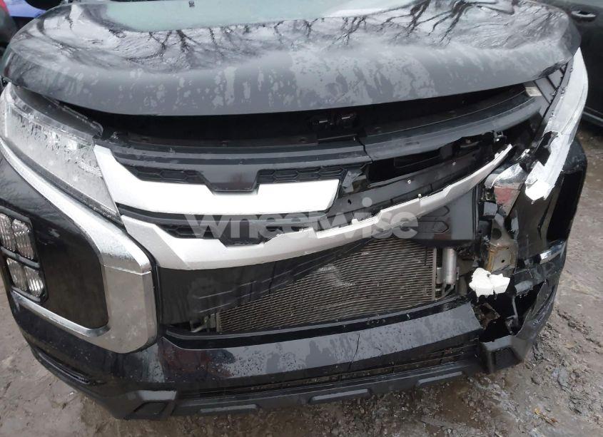 Photo 6 of 2021 Mitsubishi Outlander SPORT 2.0 BE AWC/2.0 ES AWC/2.0 LE AWC/2.0 SE AWC (VIN JA4ARUAU6MU012388)