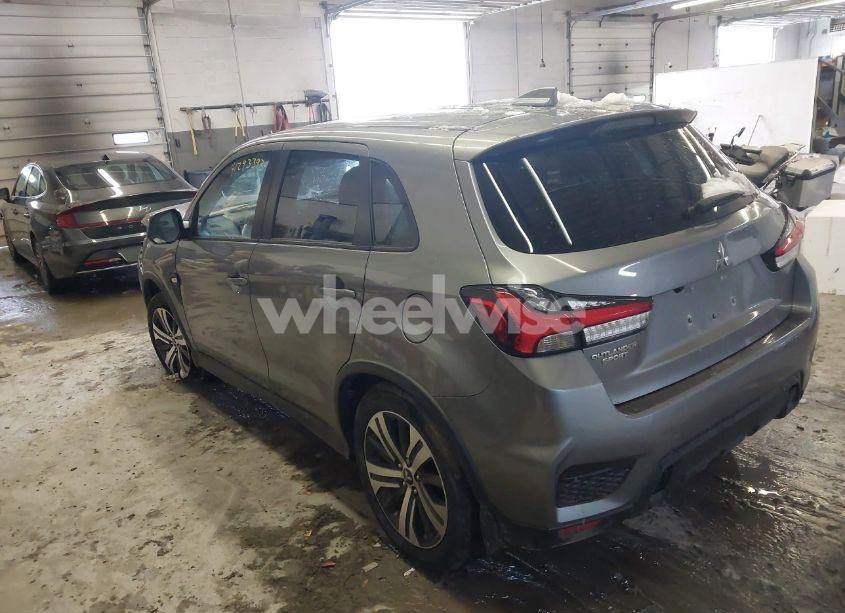 Photo 3 of 2021 Mitsubishi Outlander SPORT 2.0 BE AWC/2.0 ES AWC/2.0 LE AWC/2.0 SE AWC (VIN JA4ARUAU6MU030969)