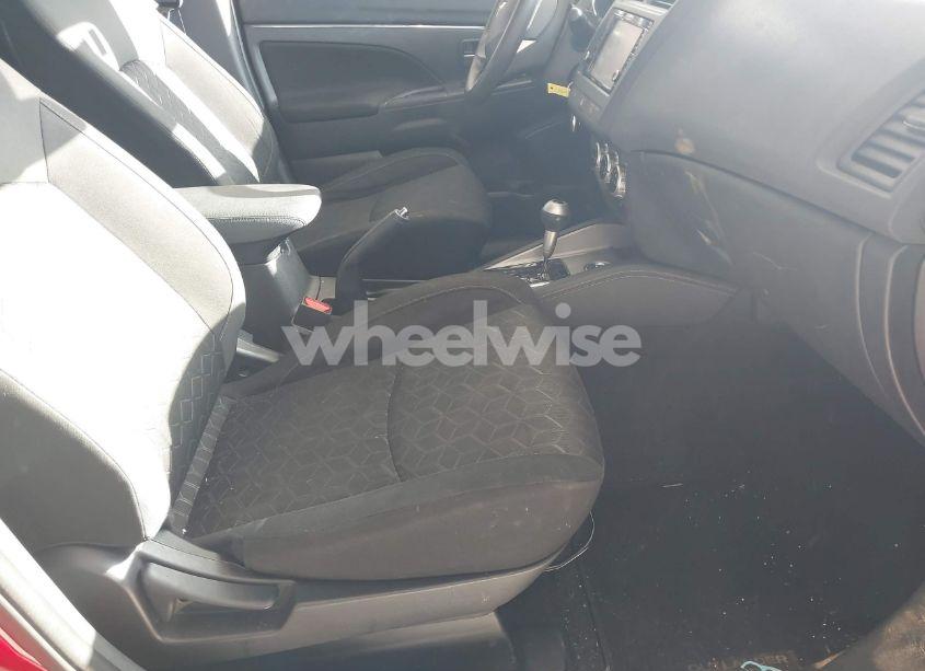 Photo 5 of 2021 Mitsubishi Outlander SPORT 2.0 BE AWC/2.0 ES AWC/2.0 LE AWC/2.0 SE AWC (VIN JA4ARUAU6MU031121)