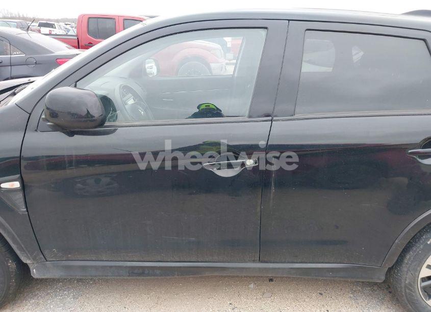 Photo 14 of 2023 Mitsubishi Outlander SPORT 2.0 ES AWC (VIN JA4ARUAU6PU002447)