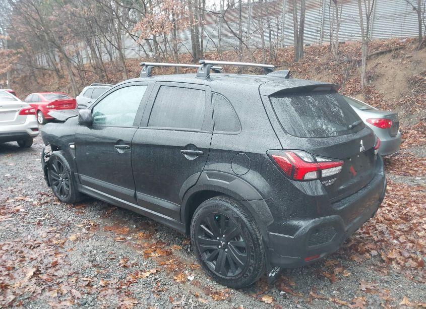 Photo 3 of 2024 Mitsubishi Outlander SPORT 2.0 ES /2.0 LE /2.0 RALLIART /2.0 S /2.0 SE /2.0 TRAIL EDITION /ES/LE/RALLIART/S/SE/TRAIL EDITION (VIN JA4ARUAU6RU004556)