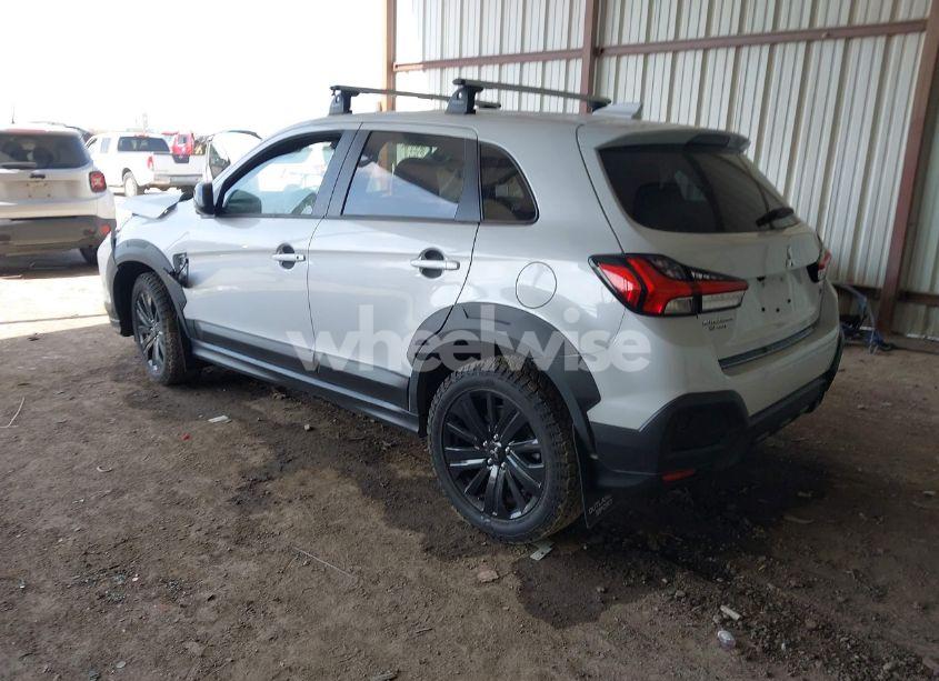 Photo 3 of 2024 Mitsubishi Outlander SPORT 2.0 TRAIL EDITION AWC (VIN JA4ARUAU6RU005206)