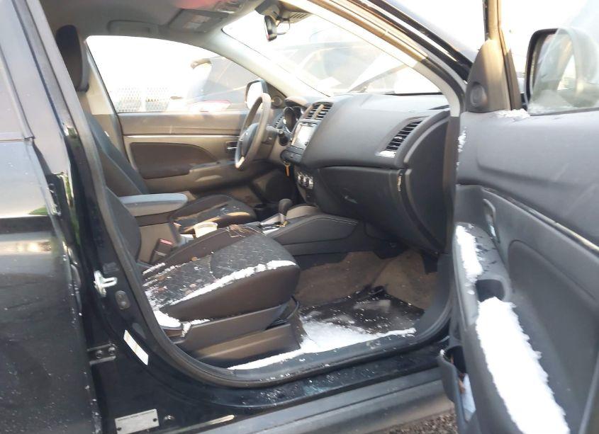 Photo 5 of 2024 Mitsubishi Outlander SPORT 2.0 ES (VIN JA4ARUAU7RU000919)