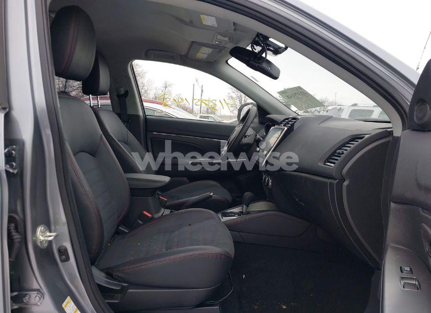 Photo 5 of 2024 Mitsubishi Outlander SPORT 2.0 ES AWC/2.0 RALLIART AWC/2.0 S AWC/ES/LE/RALLIART/S/SE/TRAIL EDITION (VIN JA4ARUAU7RU004436)