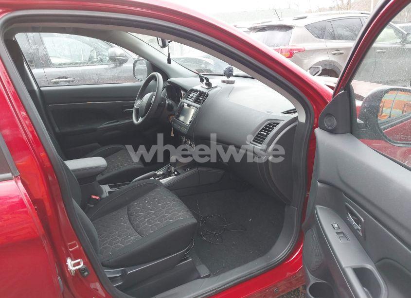 Photo 5 of 2024 Mitsubishi Outlander SPORT 2.0 ES AWC (VIN JA4ARUAU8RU009600)