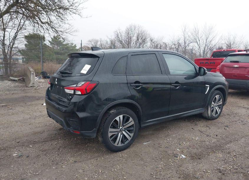 Photo 13 of 2021 Mitsubishi Outlander SPORT (VIN JA4ARUAU9MU017732)