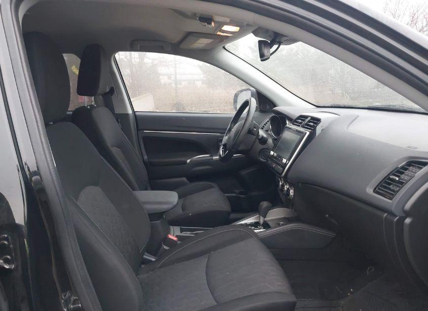 Photo 5 of 2021 Mitsubishi Outlander SPORT (VIN JA4ARUAU9MU017732)