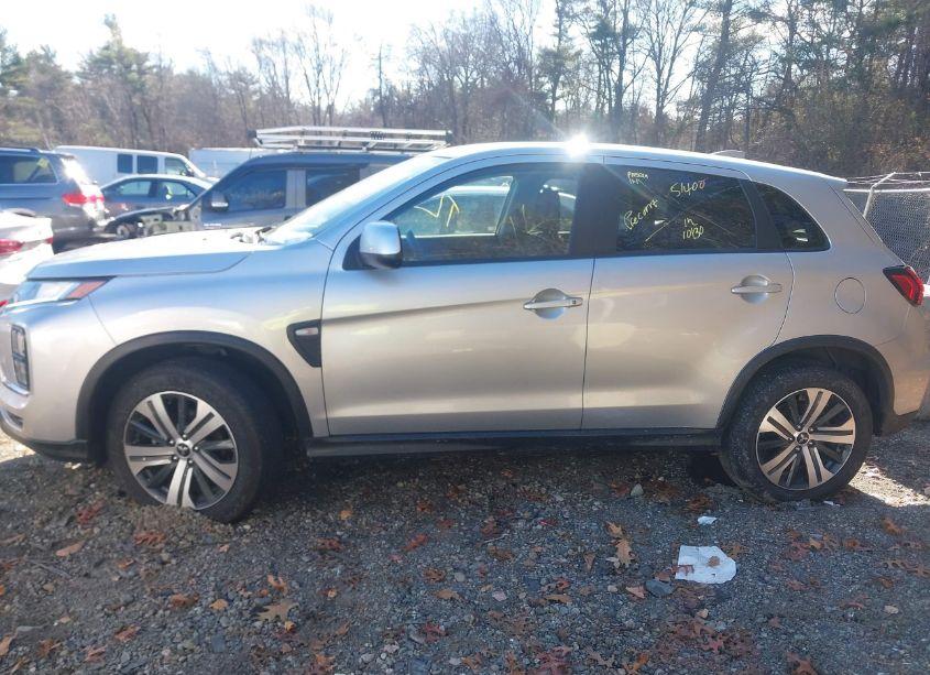 Photo 15 of 2021 Mitsubishi Outlander SPORT 2.0 BE /2.0 ES /2.0 LE /2.0 SE (VIN JA4ARUAU9MU035552)