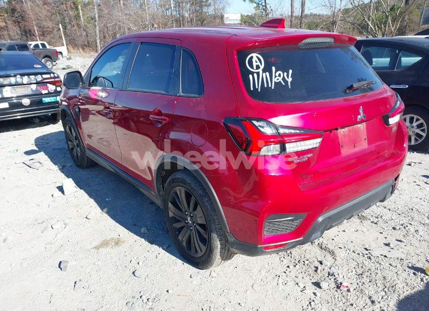 Photo 3 of 2022 Mitsubishi Outlander SPORT 2.0 BE AWC/2.0 ES AWC/2.0 LE AWC/2.0 SE AWC/2.0 SE SPECIAL EDITION AWC (VIN JA4ARUAU9NU024326)